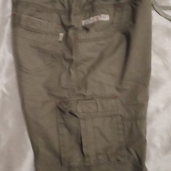 Rocker Jins boy's cargo shorts size XL elastic waits - Picture 4 of 6